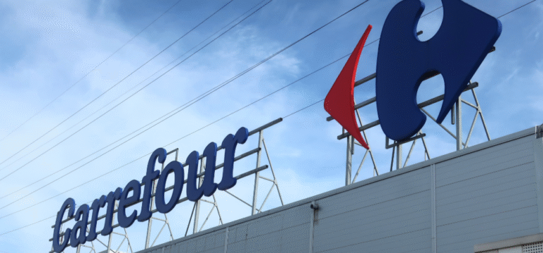 Carrefour declara dividendo especial de EUR 163 milhões e finaliza direito de retirada 1 Carrefour declara dividendo especial de EUR 163 milhões e finaliza direito de retirada