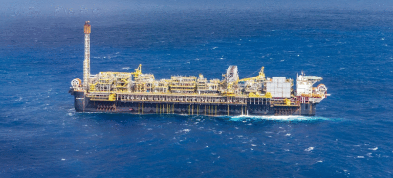 Petrobras antecipa produção no pré-sal